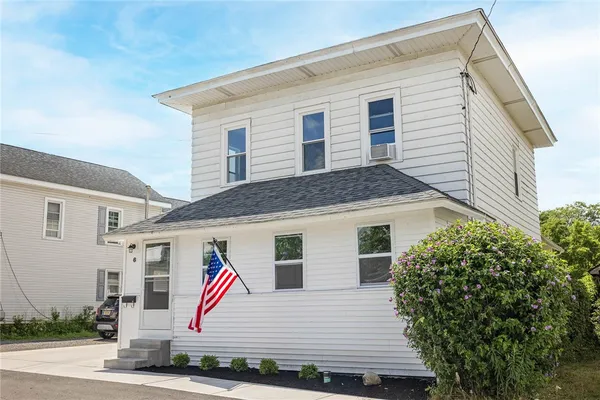 $295,900 | 6 Mill Street, Akron, NY 14001