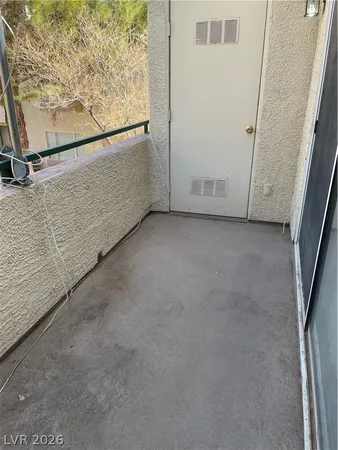 $1,095 | 5710 East Tropicana Avenue, Unit 2033, Las Vegas, NV 89122