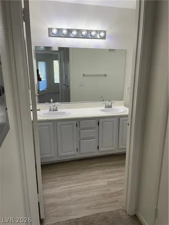 $1,095 | 5710 East Tropicana Avenue, Unit 2033, Las Vegas, NV 89122