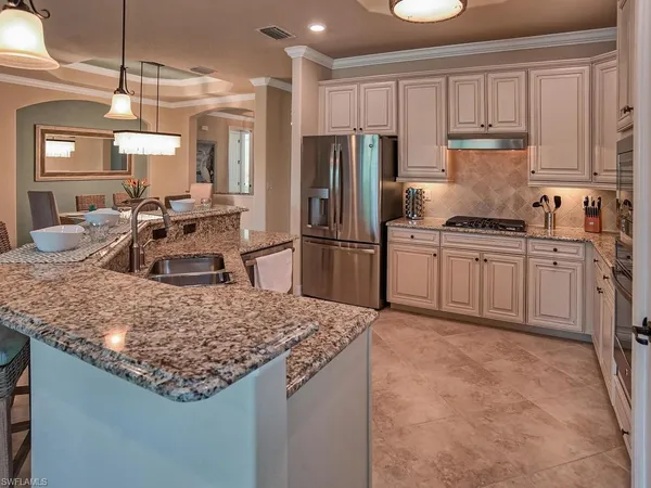 $12,000 | 2850 Aviamar Circle, Naples, FL 34114