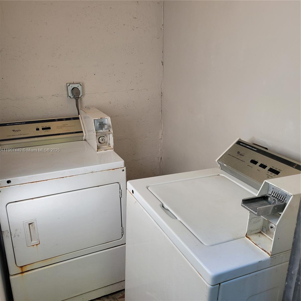 777 Northeast 85th Street, Unit 4 Miami, FL 33138 - Photo 8 of 22 a utility room with dryer and washer