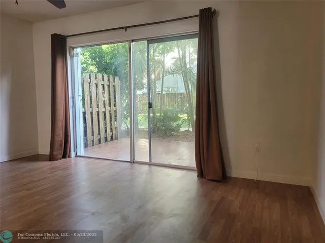 $199,000 | 805 West Oakland Park Boulevard, Unit E7, Oakland Park, FL 33309