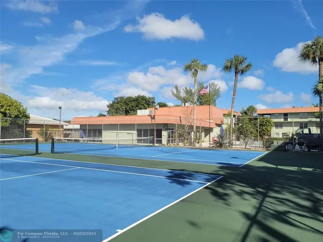 $199,000 | 805 West Oakland Park Boulevard, Unit E7, Oakland Park, FL 33309