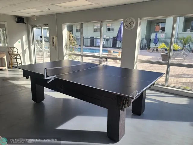 $199,000 | 805 West Oakland Park Boulevard, Unit E7, Oakland Park, FL 33309