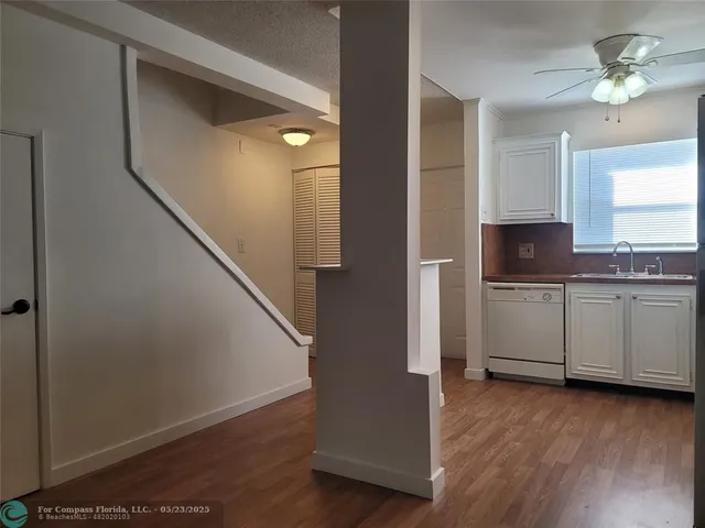 $199,000 | 805 West Oakland Park Boulevard, Unit E7, Oakland Park, FL 33309