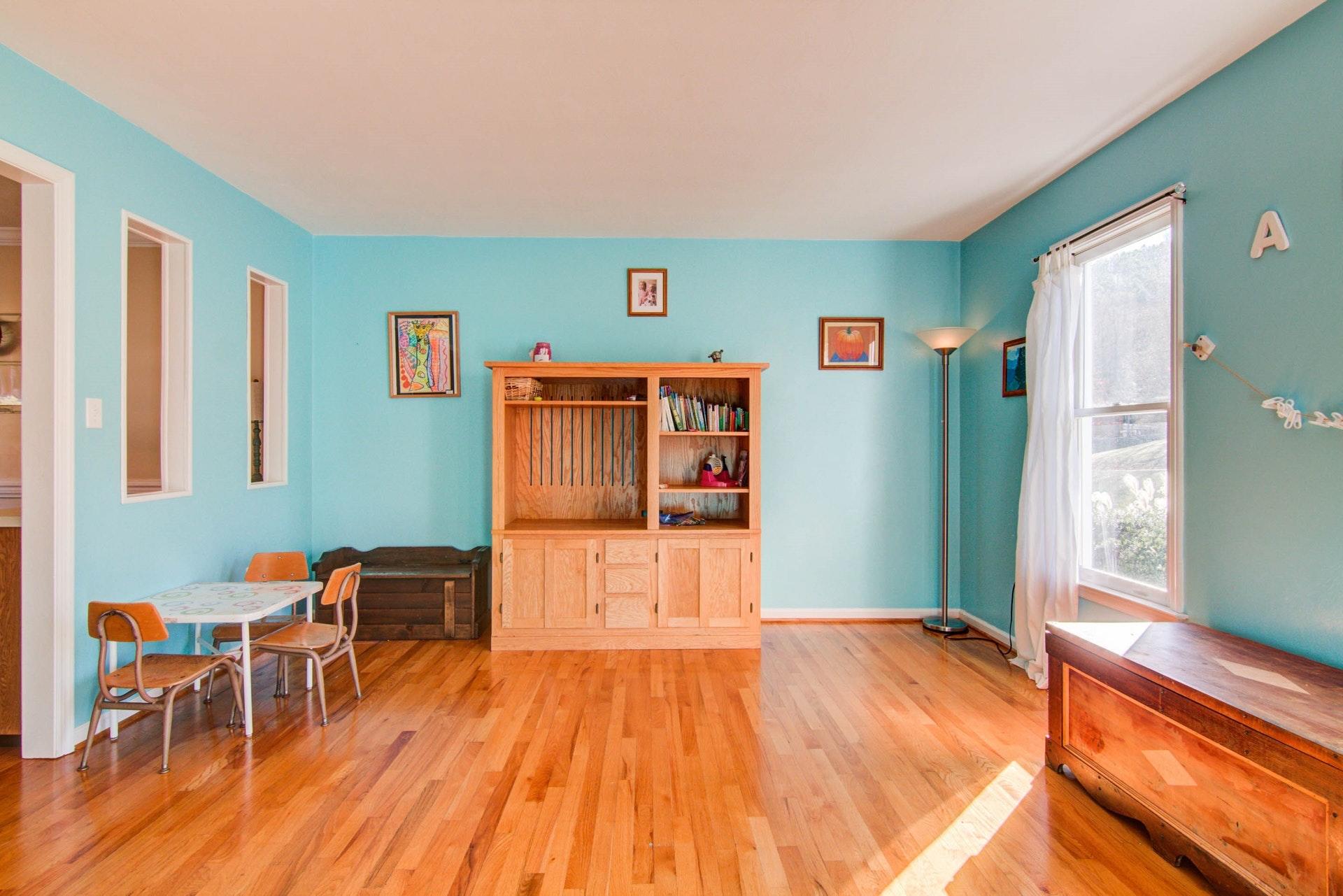 627 Stayman Road Roanoke, VA 24019 - Photo 6 of 35 Formal Living Rm