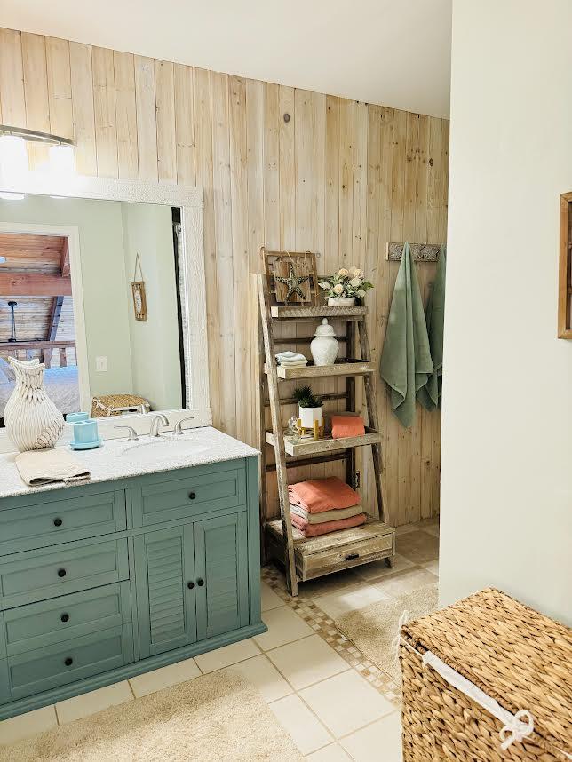 Undisclosed Address Jupiter, FL 33477 - Photo 11 of 18 Master bath