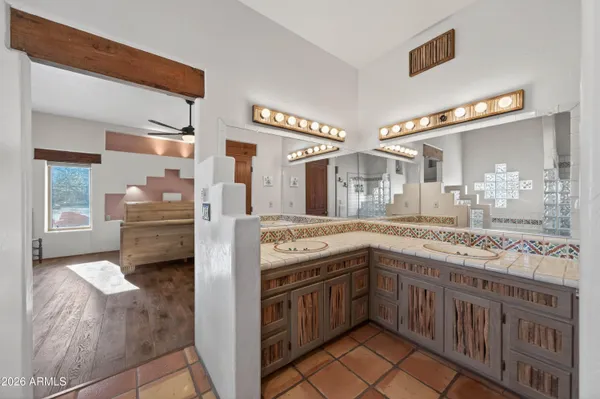 $675,000 | 5676 South Mir Way, Hereford, AZ 85615