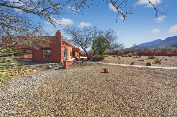 $675,000 | 5676 South Mir Way, Hereford, AZ 85615