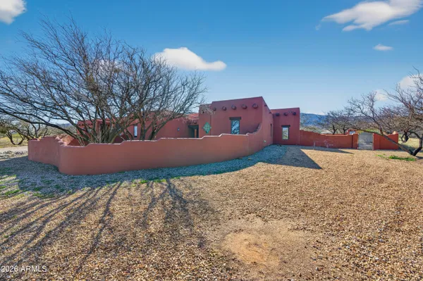 $675,000 | 5676 South Mir Way, Hereford, AZ 85615
