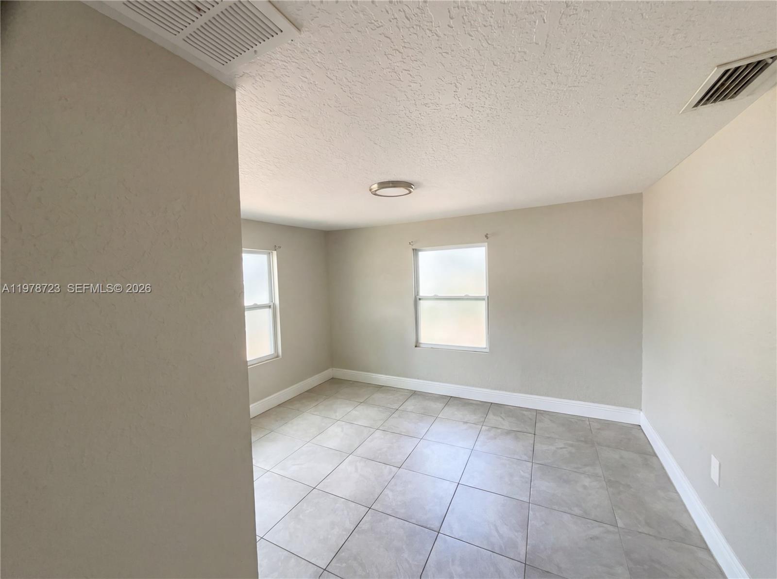 244 South Rhodes Street Mount Dora, FL 32757 - Photo 13 of 19