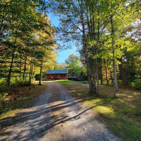 39 Back Settlement Road Mattawamkeag, ME 04459 - Photo 4 of 30 39 Back Settlement Rd (90)