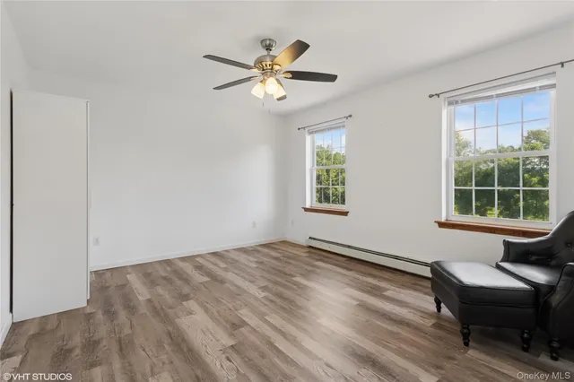 $995,000 | 10 Willys Court, Rock Tavern, NY 12575