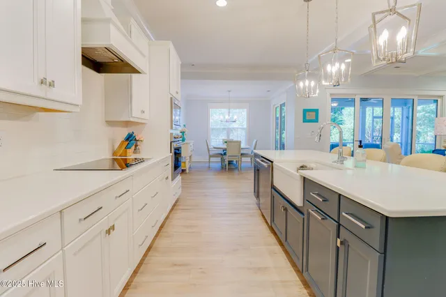 $975,000 | 126 Jackline Drive, Hampstead, NC 28443