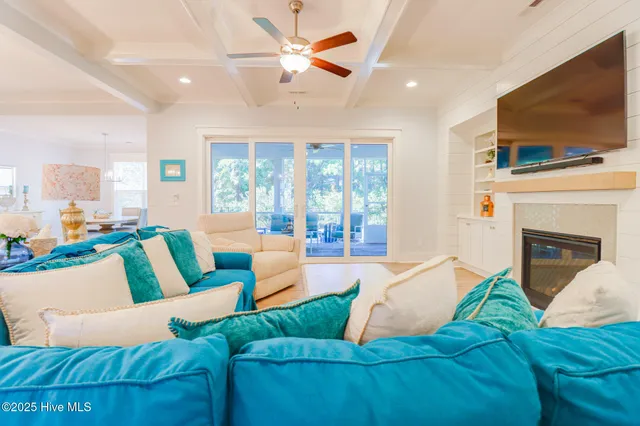 $975,000 | 126 Jackline Drive, Hampstead, NC 28443