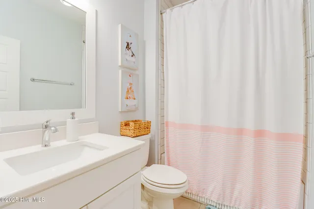 $975,000 | 126 Jackline Drive, Hampstead, NC 28443