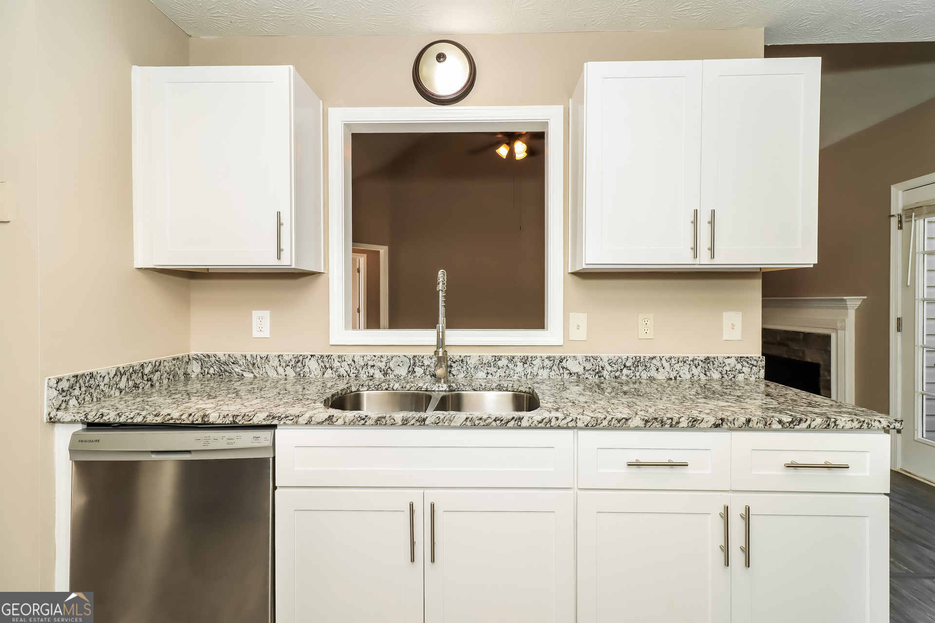 18 Johnstons Place Dallas, GA 30132 - Photo 7 of 22