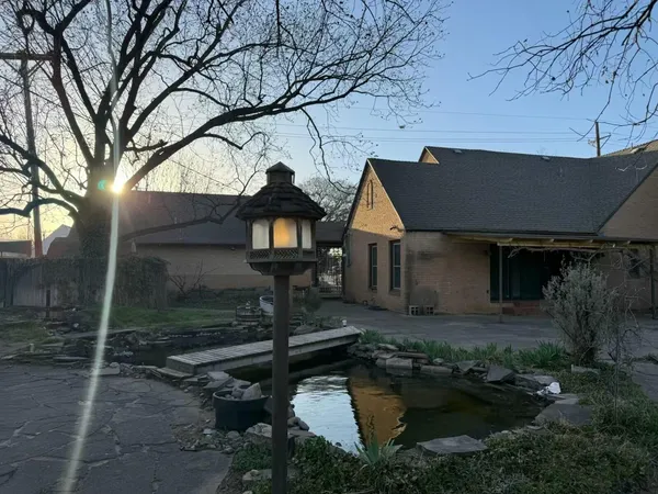 $650,000 | Package Package Property, Lubbock, TX 79411