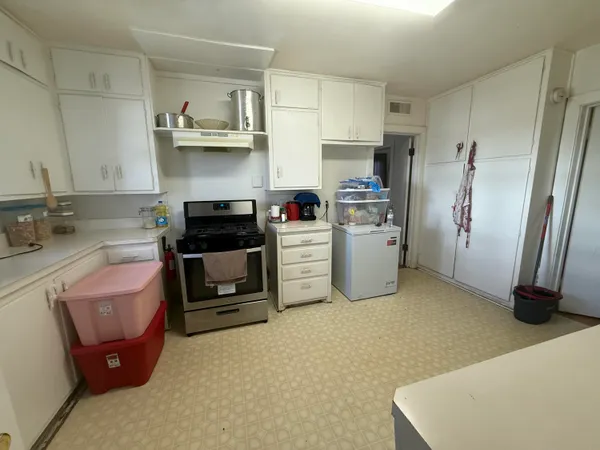 $650,000 | Package Package Property, Lubbock, TX 79411