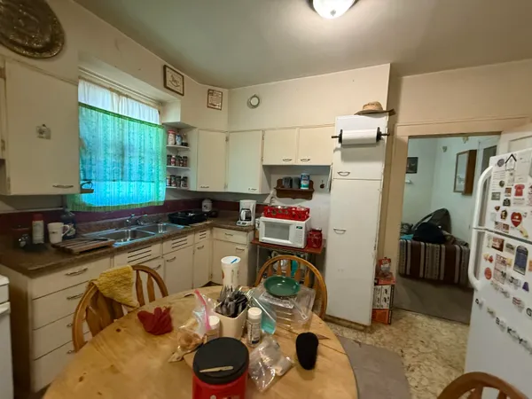 $650,000 | Package Package Property, Lubbock, TX 79411