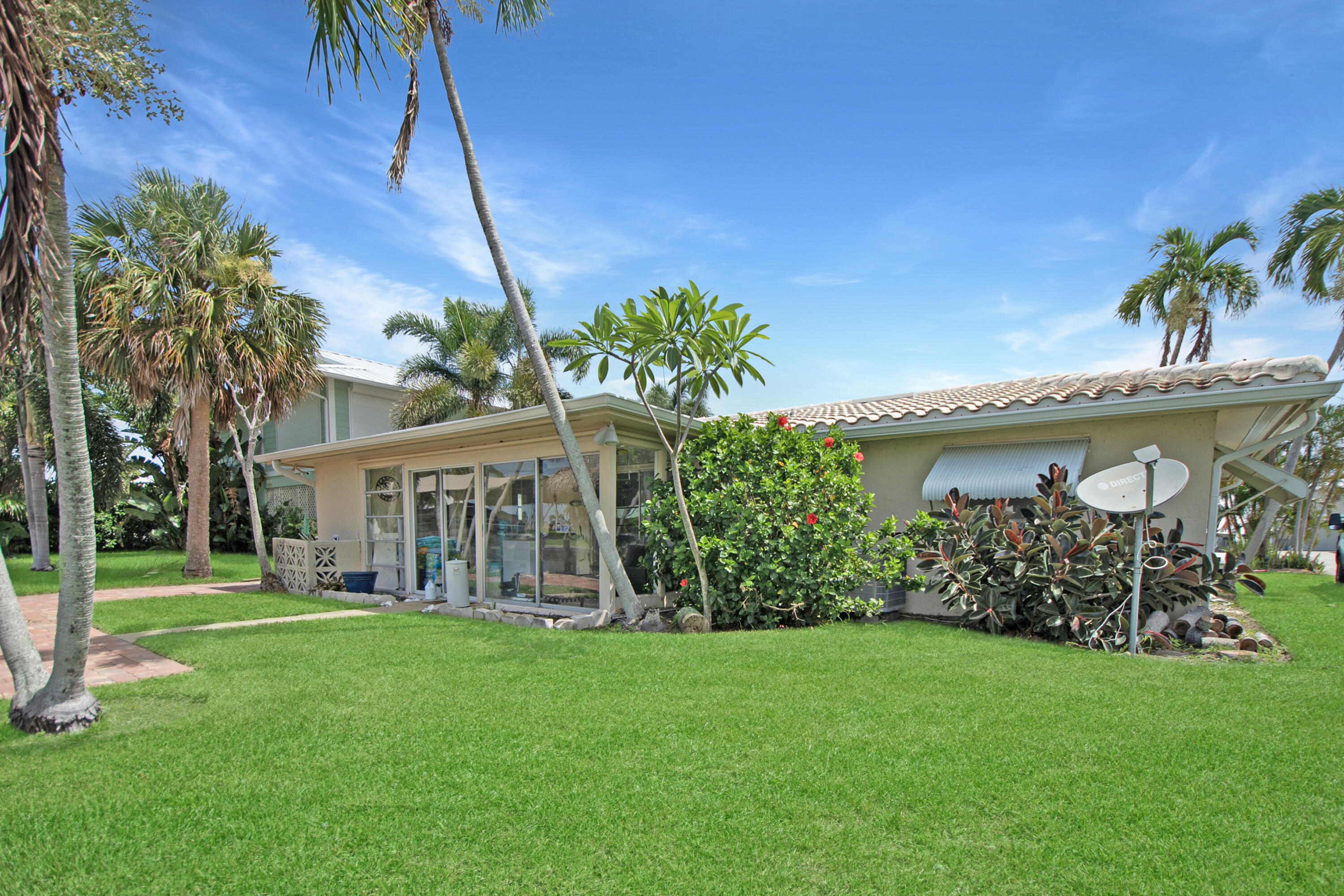164 East Hilo Street Naples, FL 34113 - Photo 16 of 32 164 E Hilo 010