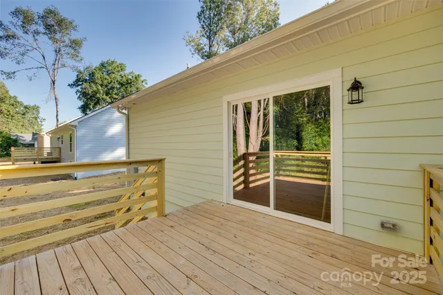 $305,000 | 155 William Street, York, SC 29745