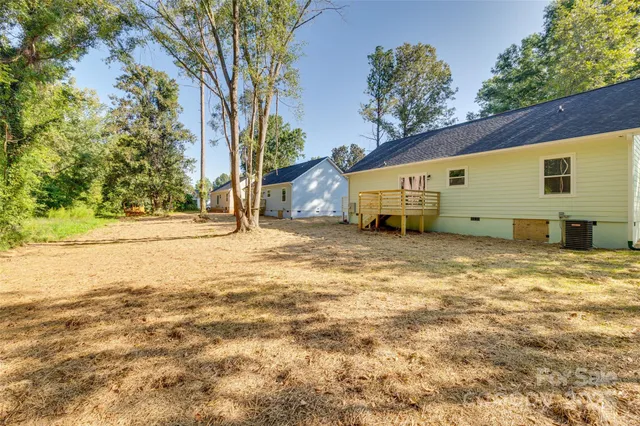 $305,000 | 155 William Street, York, SC 29745