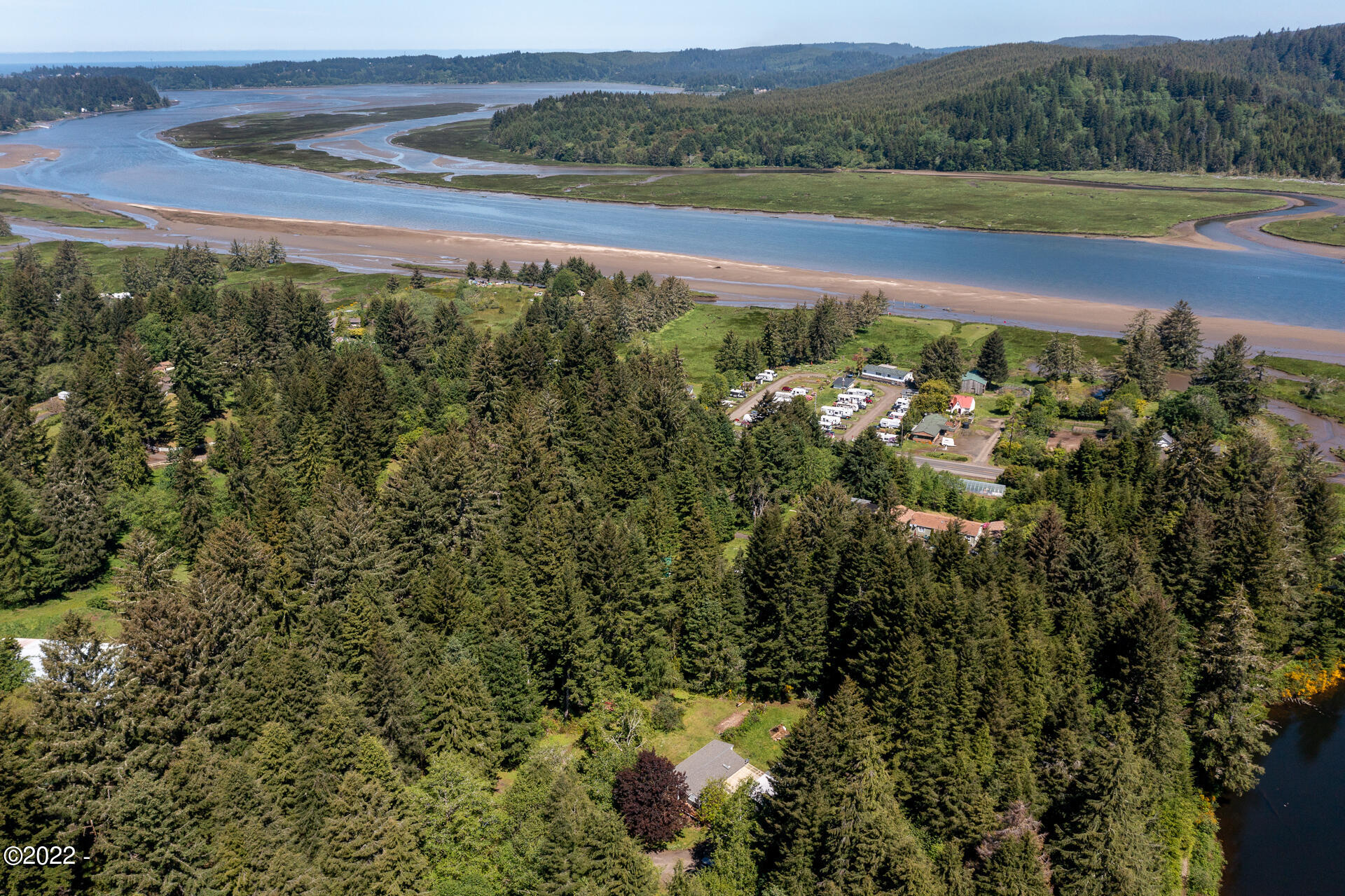 121 East Castle Road Waldport, OR 97394 - Photo 17 of 25 Drone 5