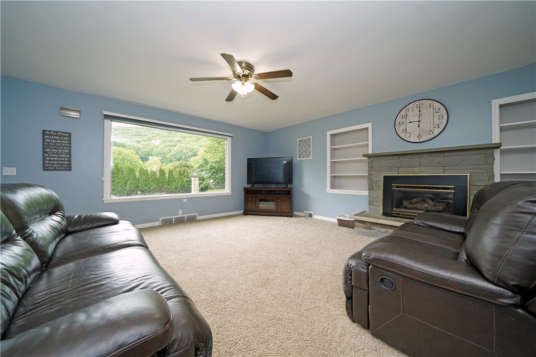 259 West 4th Street Corning, NY 14830 - Photo 8 of 28