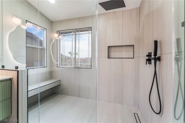 $3,995 | 9636 West Gilmore Avenue, Las Vegas, NV 89129