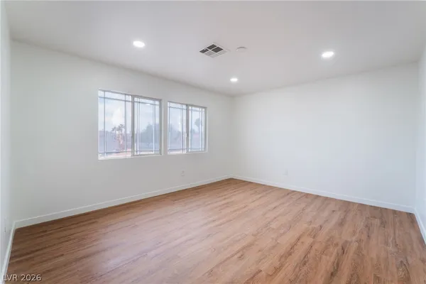 $3,995 | 9636 West Gilmore Avenue, Las Vegas, NV 89129