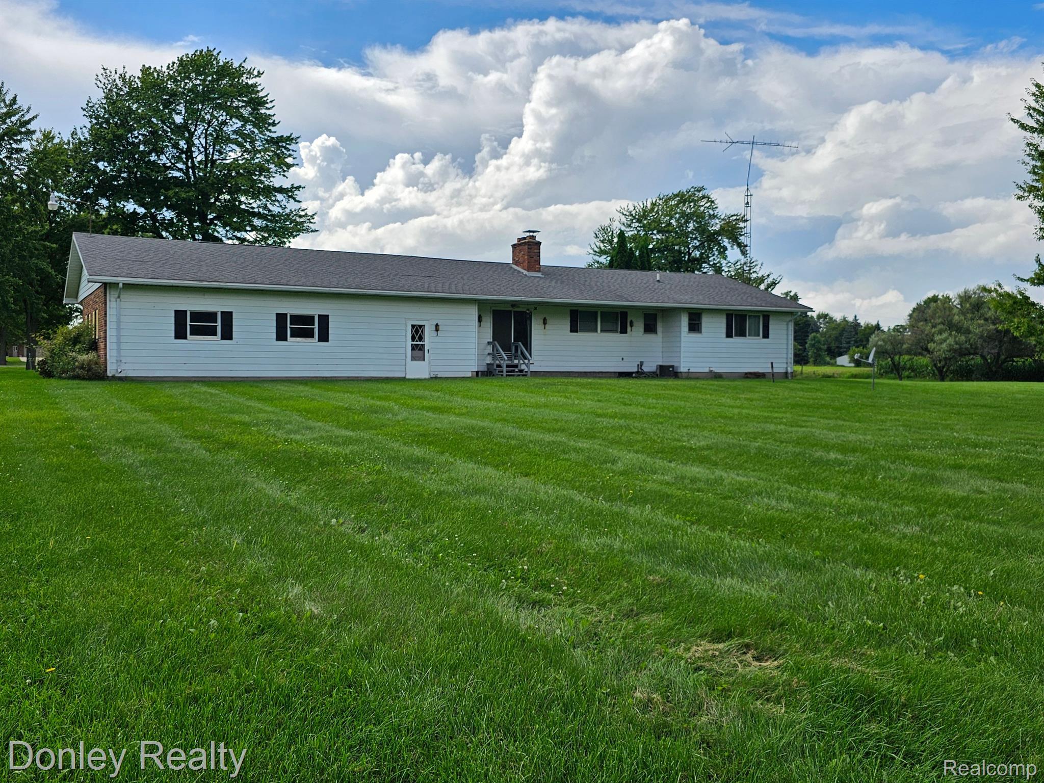 1224 North Decker Road Marlette, MI 48453 - Photo 26 of 29 Gallery Image 26
