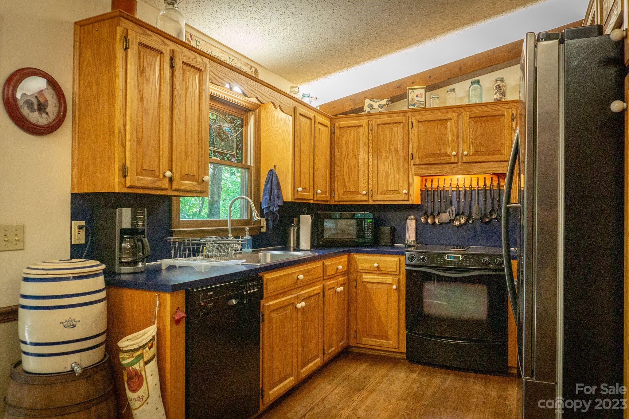 455 Howards Bridge Road Union Grove, NC 28689 - Photo 7 of 45 Gallery Image 7