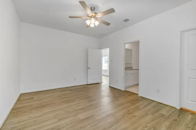 $2,600 | 13610 Pine Drive, Cypress, TX 77429