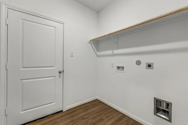 a view of utility room
