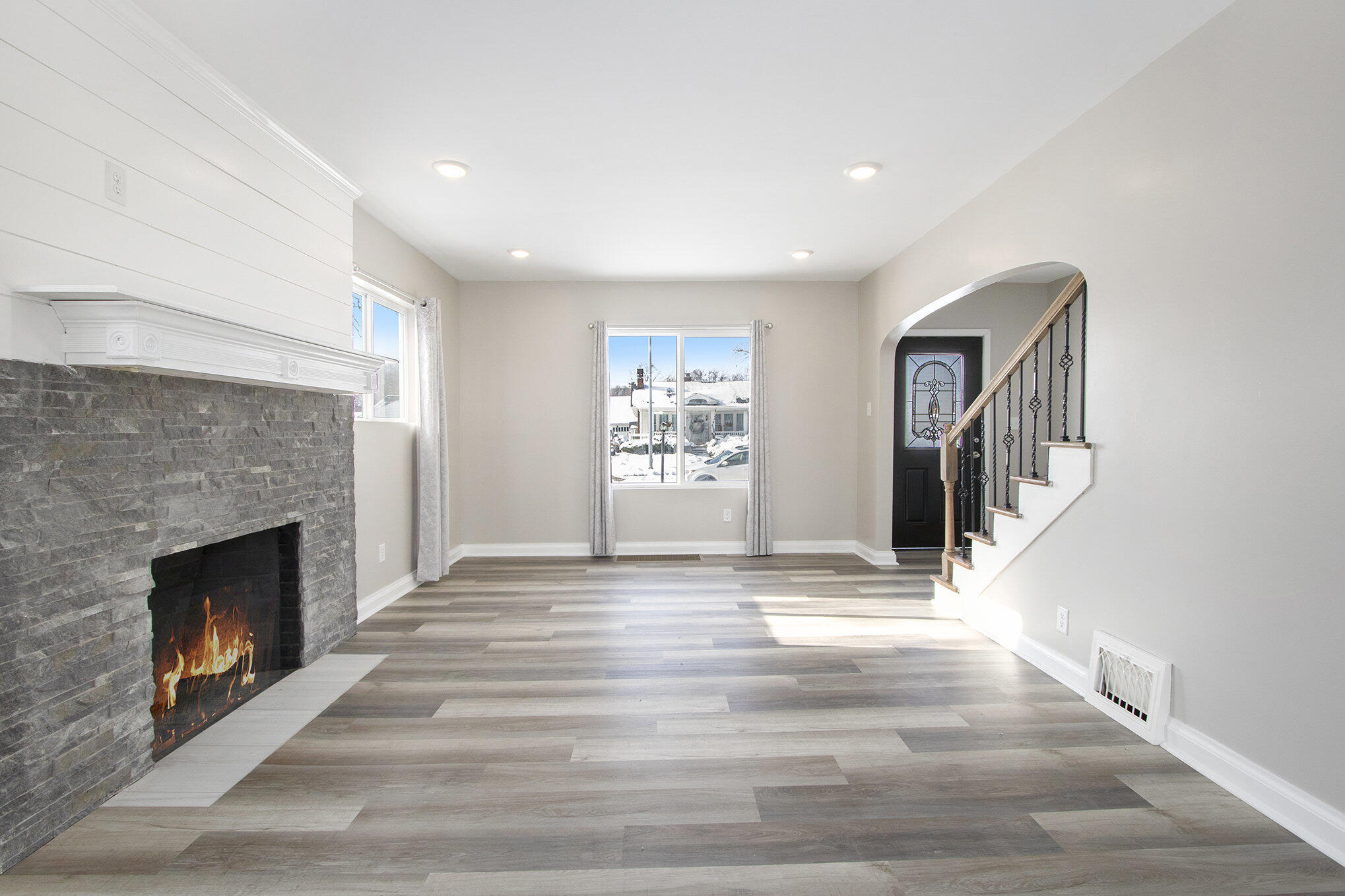 4731 Jefferson Street Gary, IN 46408 - Photo 3 of 15 2038x1359