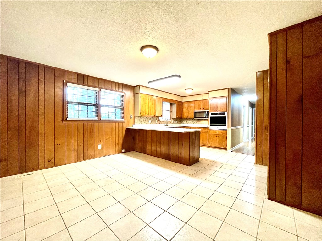 318 Hillandale Road Liberty, SC 29657 - Photo 18 of 48 Kitchen