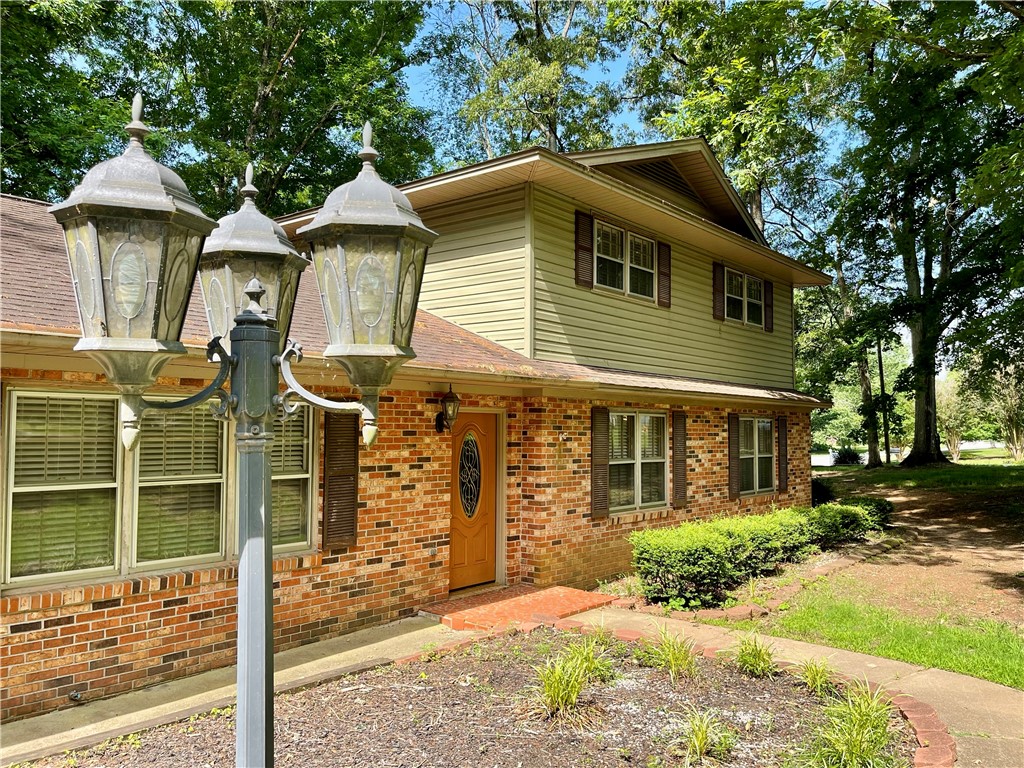318 Hillandale Road Liberty, SC 29657 - Photo 44 of 48 Front Entry