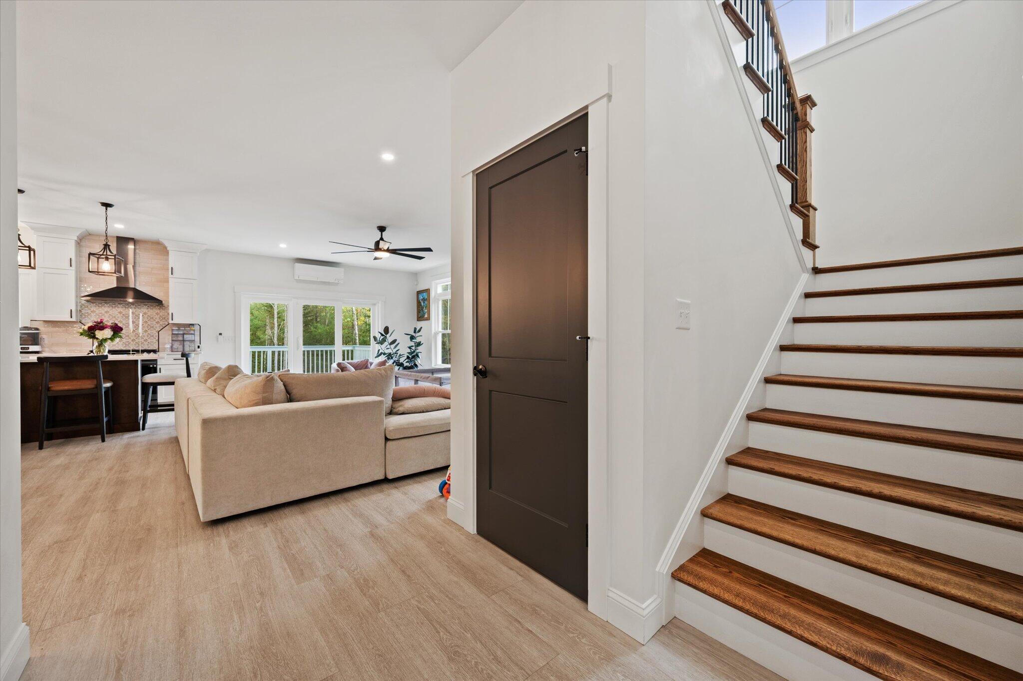 365 Walden Parke Way Bangor, ME 04401 - Photo 22 of 59 Entry-bright/welcoming