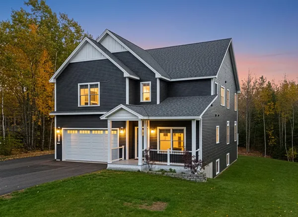 $799,000 | 365 Walden Parke Way, Bangor, ME 04401