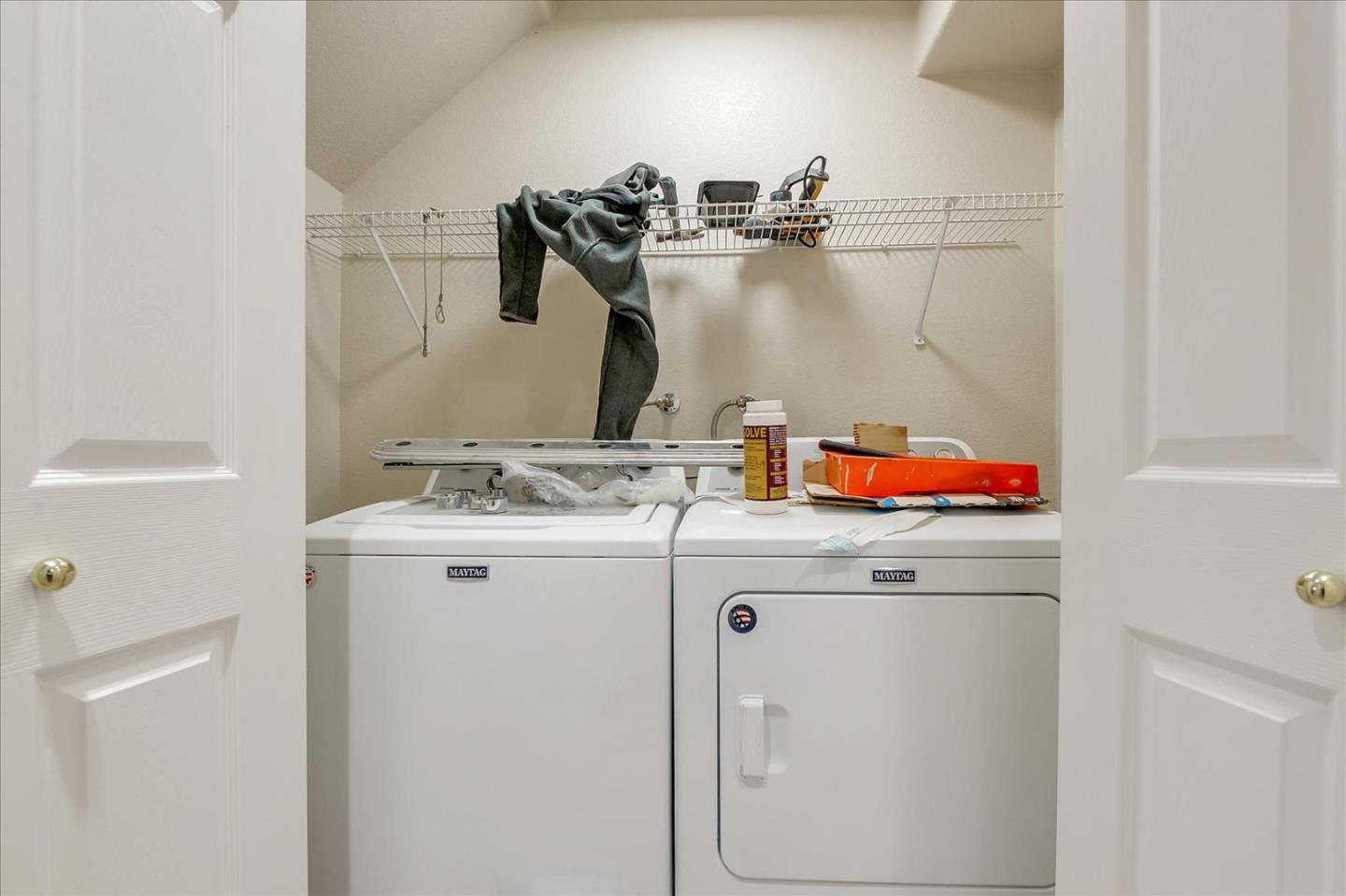 2276 Towne Circle Mountain View, CA 94040 - Photo 30 of 37 a utility room with dryer and washer