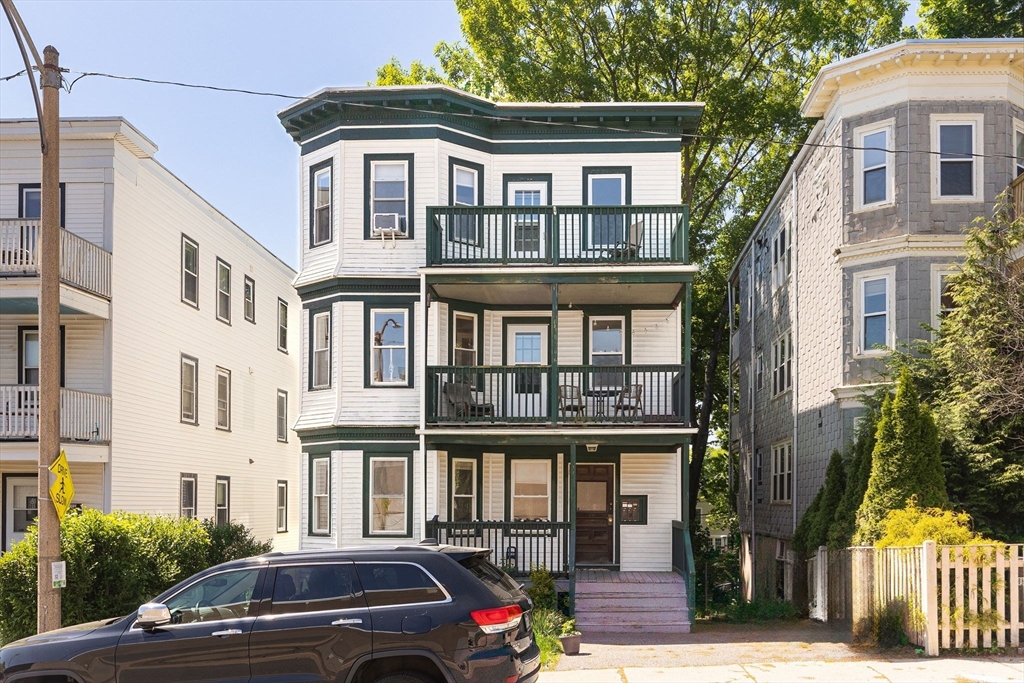 25 Child Street, Unit 2 Boston, MA 02130 - Photo 1 of 20 Gallery Image 1