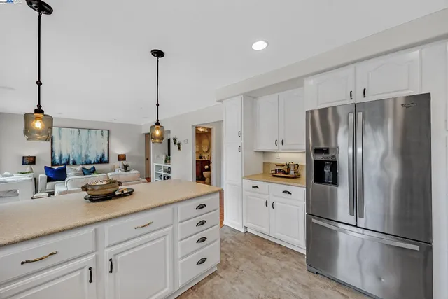 $1,749,999 | 651 Derbyshire Place, Danville, CA 94526