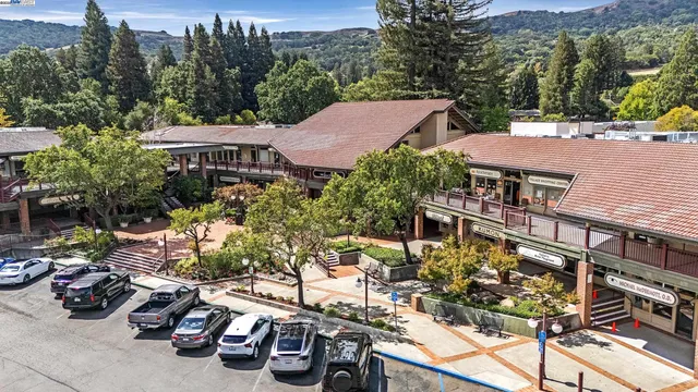 $1,749,999 | 651 Derbyshire Place, Danville, CA 94526