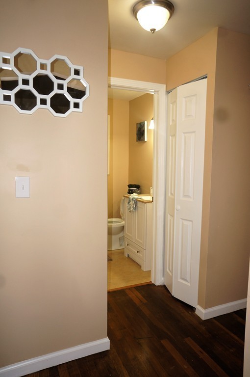 219 Pheland Street Springfield, MA 01109 - Photo 6 of 14 Gallery Image 6
