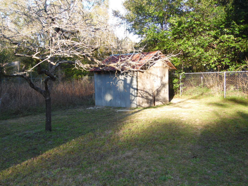 120 Turner Road DeFuniak Springs, FL 32433 - Photo 14 of 16 SAM_0628
