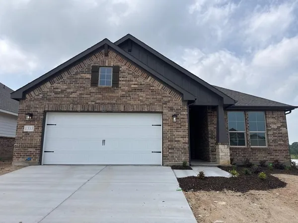 $369,250 | 1333 Frio Drive, Springtown, TX 76082