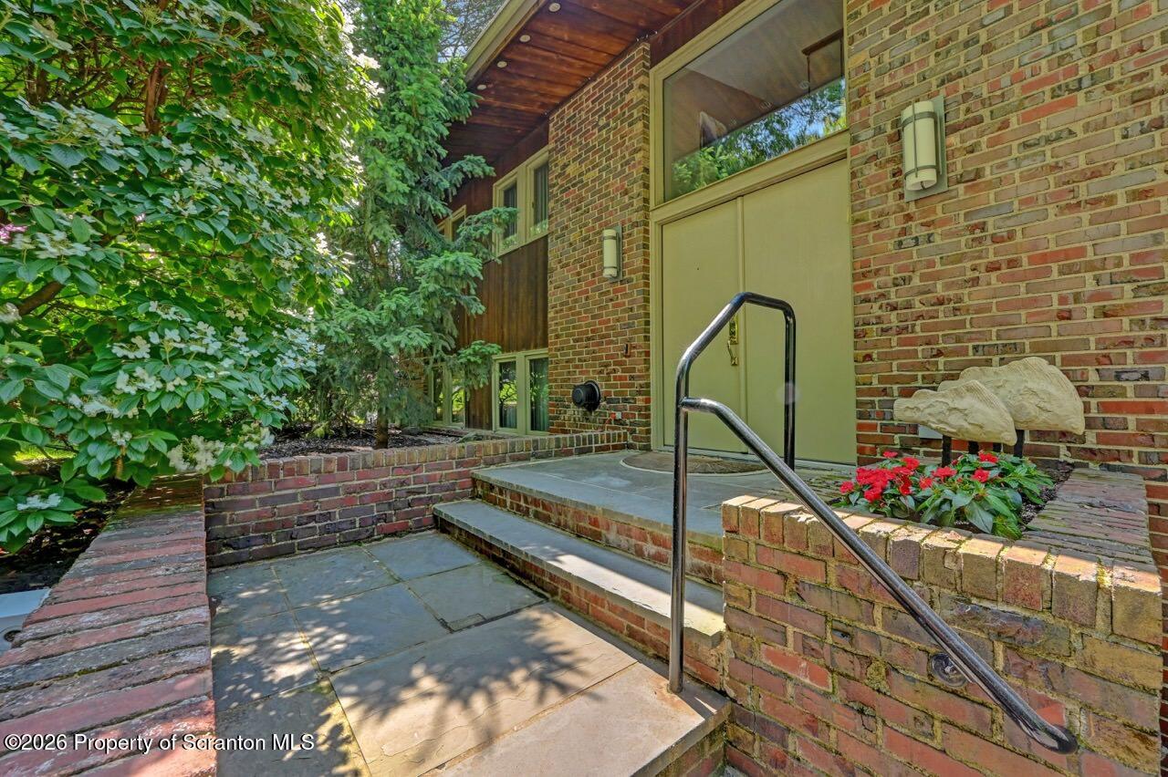 12 Lakeside Drive Clarks Summit, PA 18411 - Photo 4 of 80 Front