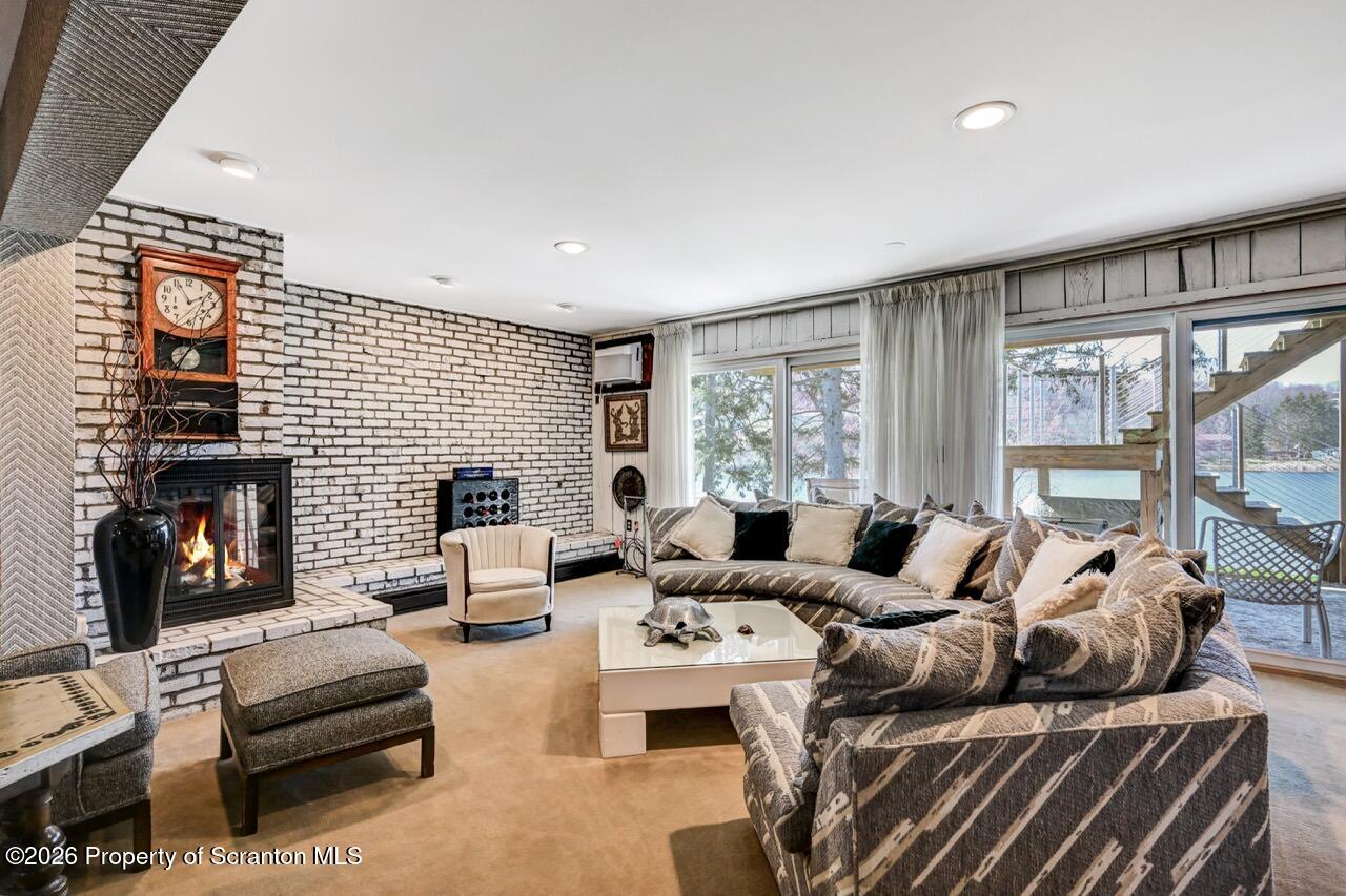 12 Lakeside Drive Clarks Summit, PA 18411 - Photo 55 of 80 Family Room