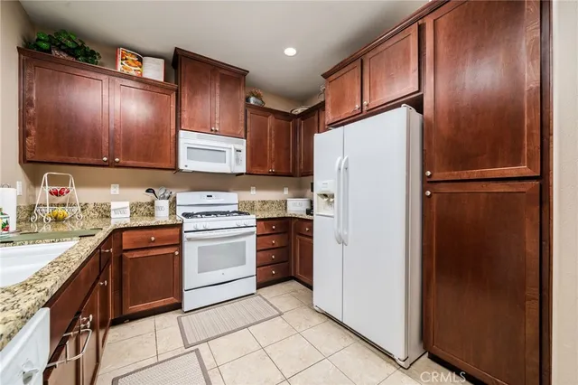 $479,900 | 16001 Chase Road, Unit 72, Fontana, CA 92336